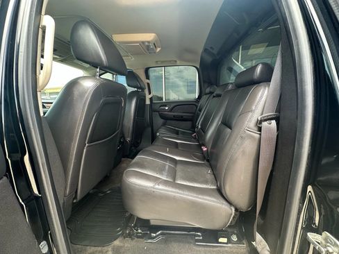 Used 2008 Chevrolet Avalanche LTZ w/ LTZ Preferred Equipment Group AWD/4WD image 10