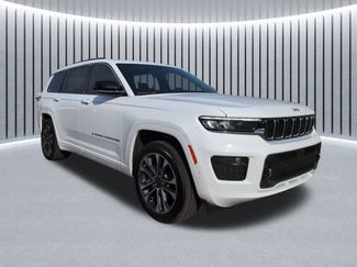Used 2025 Jeep Grand Cherokee L Overland w/ Luxury Tech Group IV AWD/4WD video 1