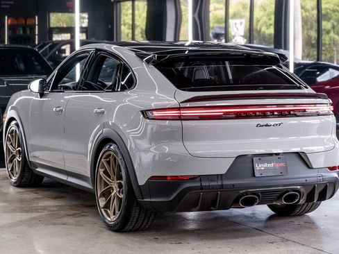 Used 2026 Porsche Cayenne Turbo GT AWD/4WD image 25
