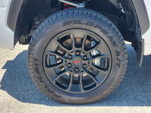 Used 2025 Toyota Tundra Limited w/ TRD Off-Road Package AWD/4WD image 7