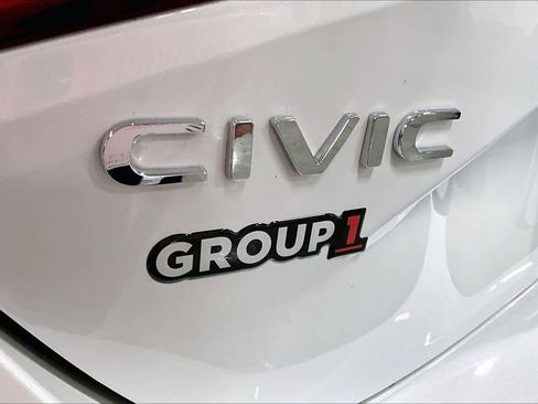 Used 2025 Honda Civic Sport image 31