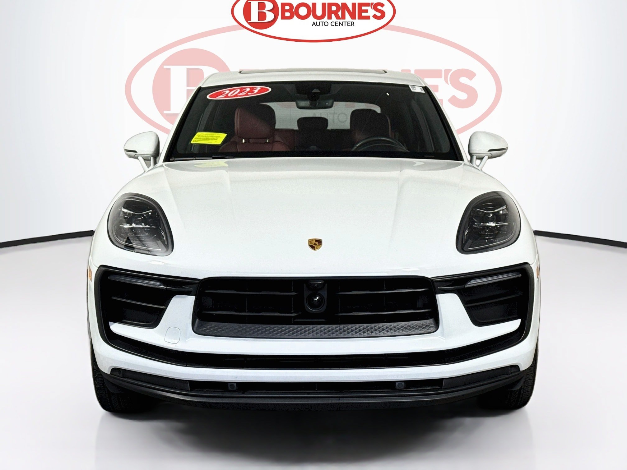 Used 2023 Porsche Macan AWD/4WD image 7