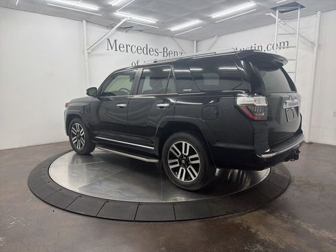 Used 2018 Toyota 4Runner Limited image 5