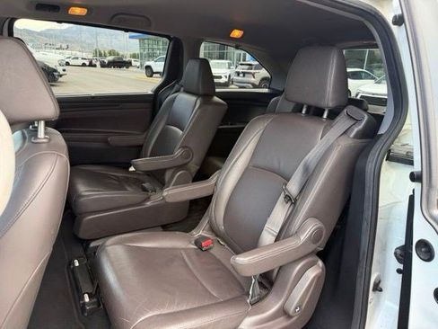 Used 2018 Honda Odyssey EX-L image 15