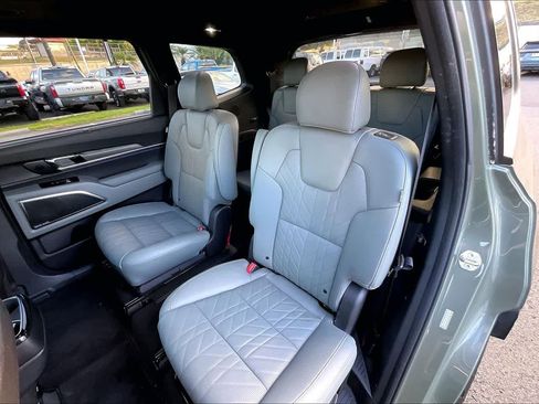 Used 2024 Kia Telluride SX Prestige X-Pro AWD/4WD image 29