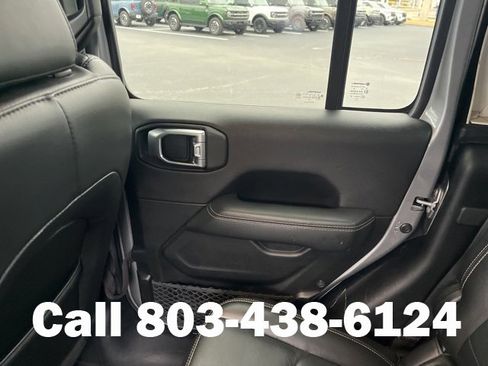 Used 2020 Jeep Gladiator Overland w/ Safety Group image 13