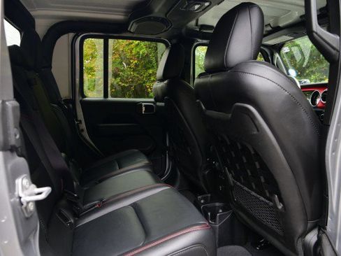 Used 2020 Jeep Gladiator Rubicon image 23