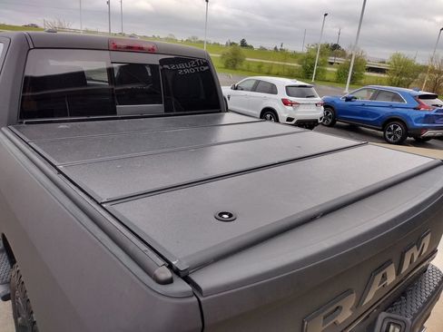 Used 2017 RAM 1500 Limited AWD/4WD image 16