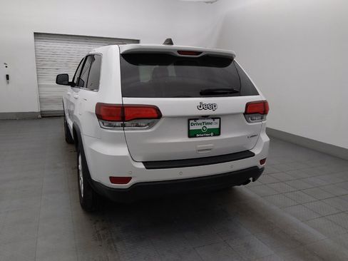 Used 2022 Jeep Grand Cherokee Laredo E image 6