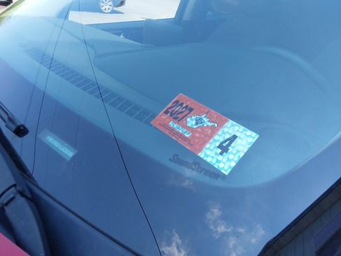 Used 2020 Ford Escape SE image 11