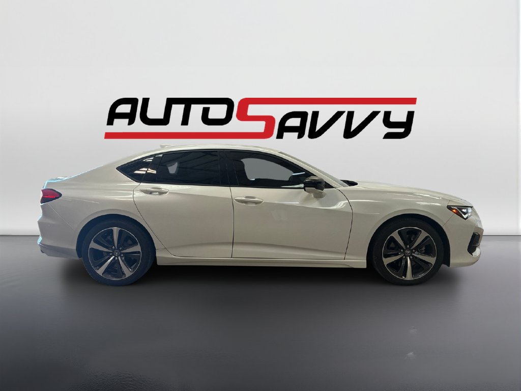 Used 2025 Acura TLX w/ Technology Package FWD image 4
