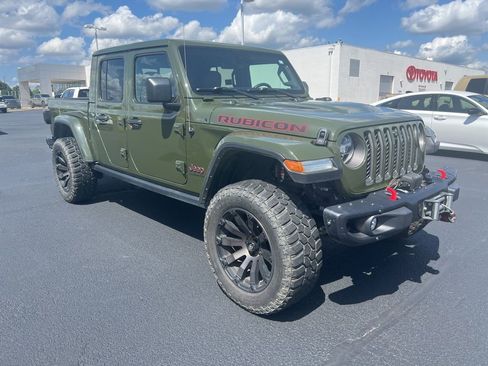 Used 2021 Jeep Gladiator Rubicon AWD/4WD image 4