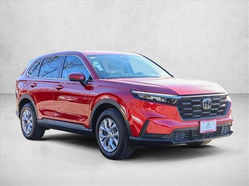 Certified 2025 Honda CR-V LX image 3