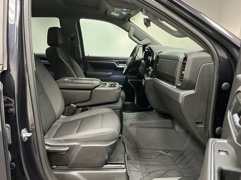 Used 2022 Chevrolet Silverado 1500 LT w/ Protection Package AWD/4WD image 31