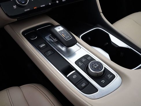 Used 2023 INFINITI QX60 Luxe w/ Performance Audio Package FWD image 5