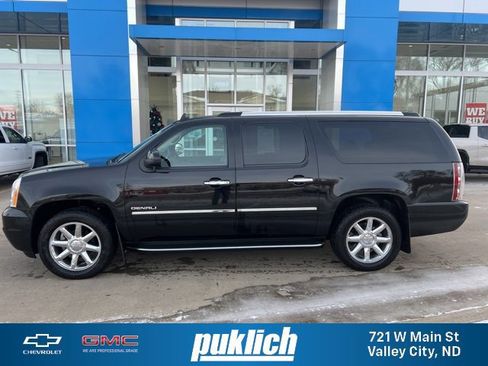 Used 2012 GMC Yukon XL Denali image 1
