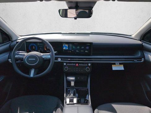 New 2026 Hyundai Tucson SEL FWD image 17