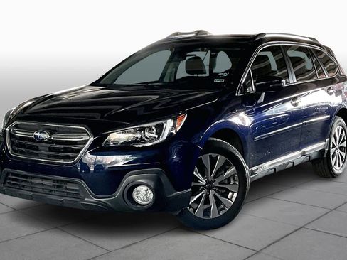 Used 2018 Subaru Outback 3.6R Touring AWD/4WD image 1