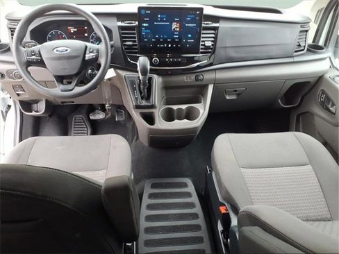 Used 2023 Ford Transit 350 XLT image 5
