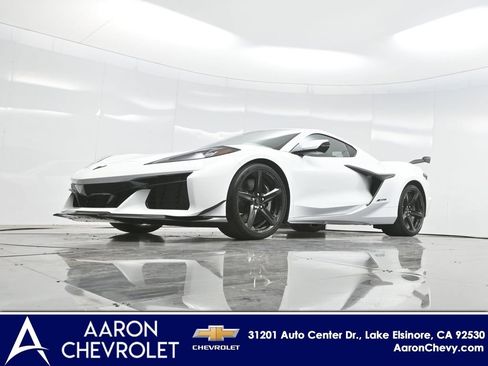 New 2025 Chevrolet Corvette Z06 w/ Z07 Performance Package RWD image 41