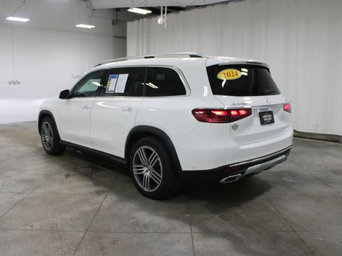 Used 2024 Mercedes-Benz GLS 450 4MATIC image 7