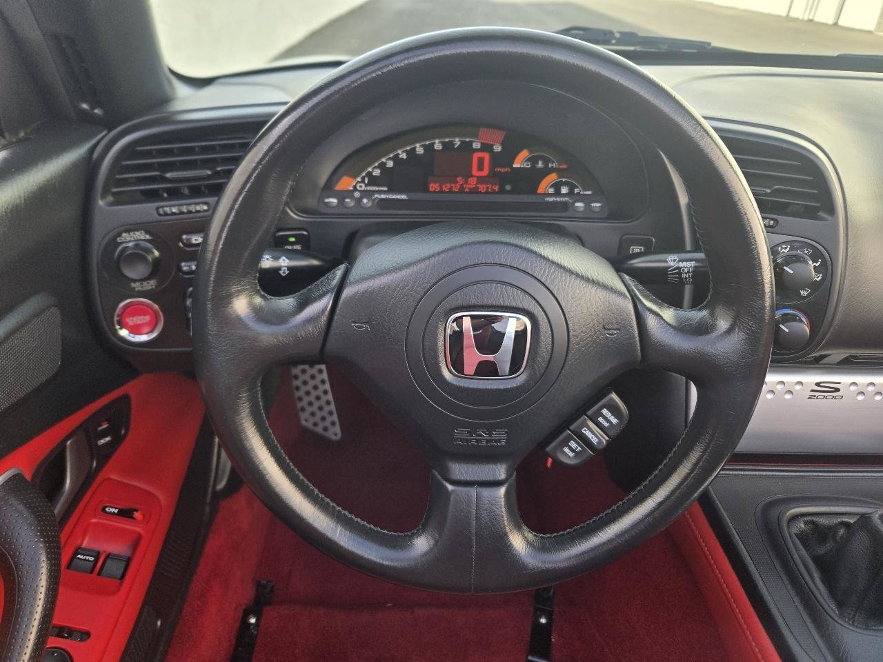 Used 2004 Honda S2000 image 34