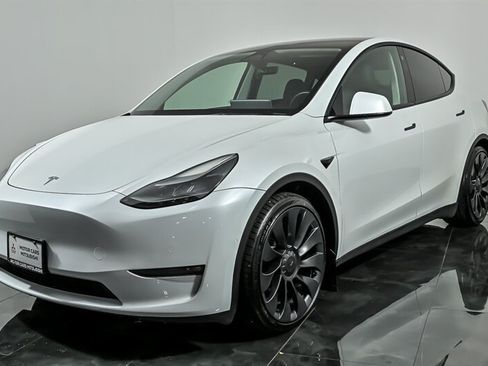 Used 2022 Tesla Model Y Performance AWD/4WD image 5