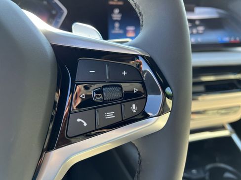 Used 2026 BMW 330i xDrive Sedan w/ Premium Package image 37