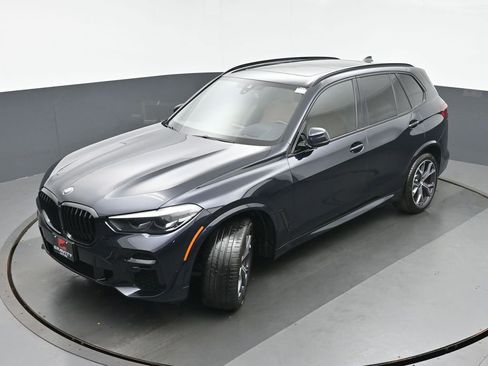Used 2022 BMW X5 xDrive40i AWD/4WD image 35