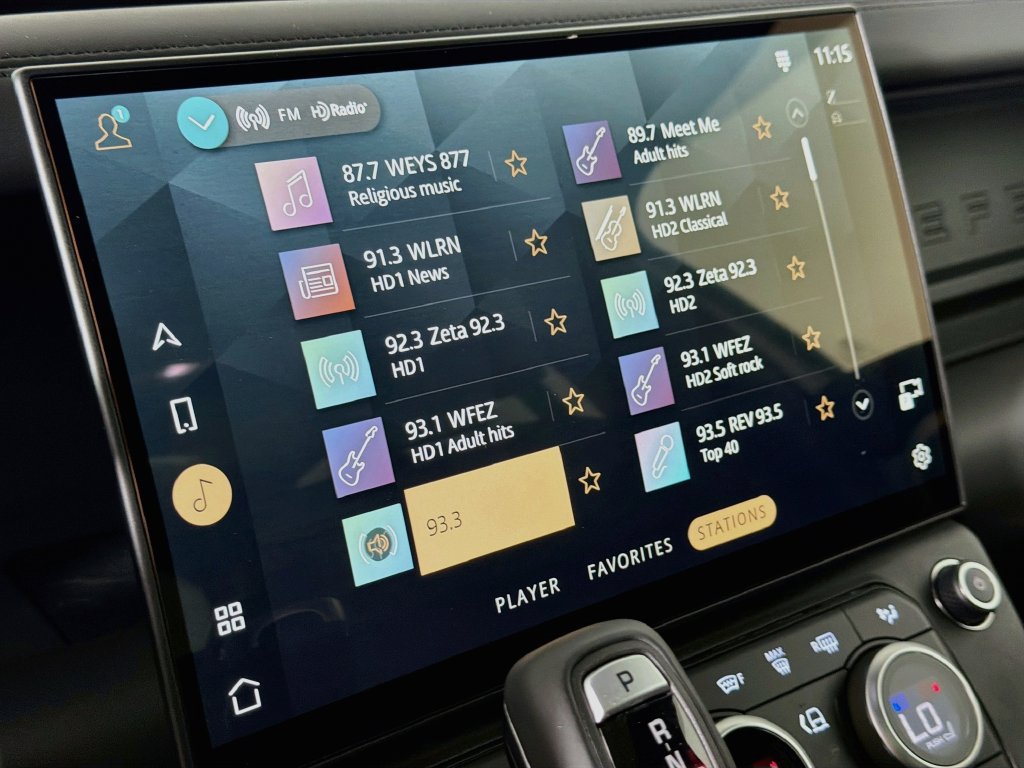 New 2026 Land Rover Defender 110 X-Dynamic SE AWD/4WD image 15
