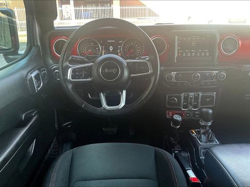 Used 2018 Jeep Wrangler Unlimited Rubicon image 5