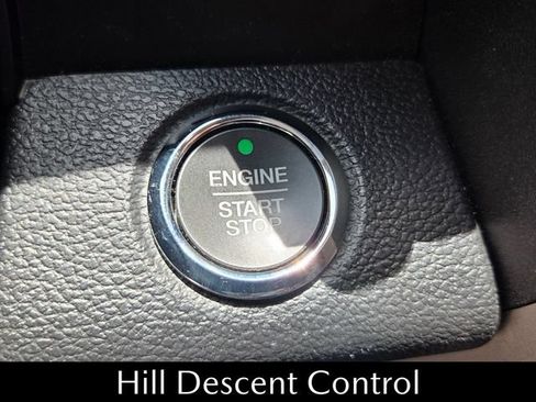 Used 2018 Ford F150 Lariat AWD/4WD image 29