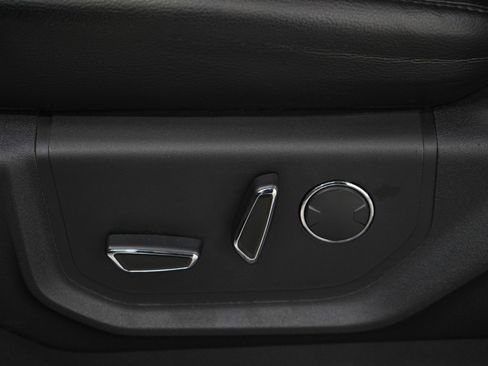 Used 2016 Ford F150 Lariat w/ Equipment Group 501A Mid AWD/4WD image 26