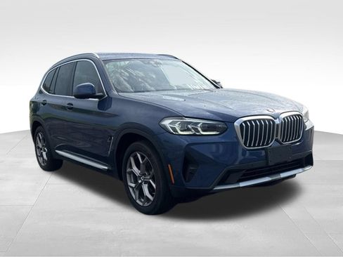 Used 2022 BMW X3 xDrive30i AWD/4WD image 3