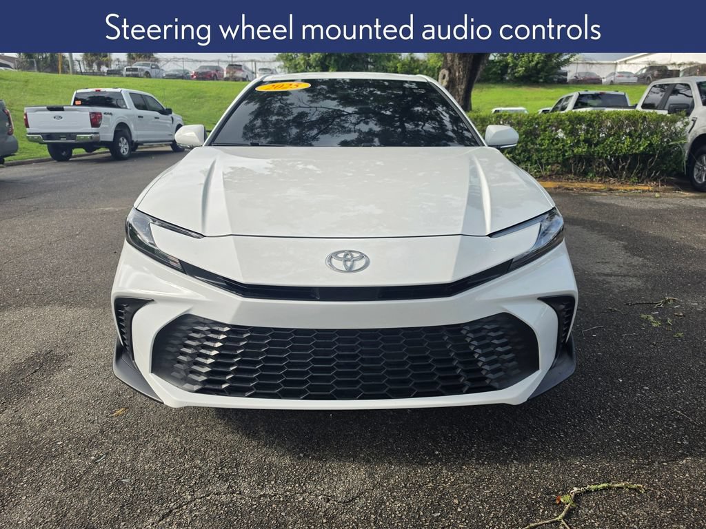 Used 2025 Toyota Camry SE w/ Convenience Package FWD image 7