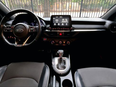 Used 2020 Kia Forte GT-Line image 15