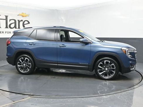 Used 2024 GMC Terrain SLT w/ Infotainment Package II image 48