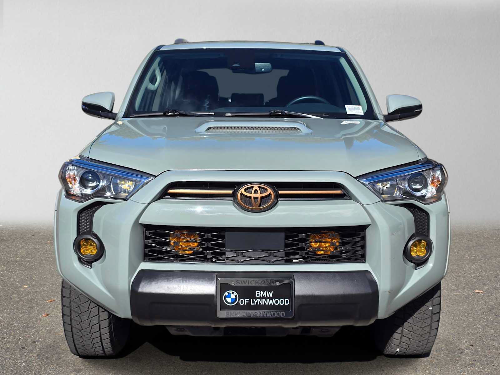 Used 2023 Toyota 4Runner TRD Off-Road Premium AWD/4WD image 8