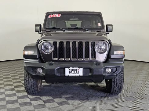 Used 2019 Jeep Wrangler Unlimited Sport S AWD/4WD image 5