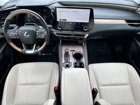 Used 2024 Lexus RX 350 Premium w/ Convenience Package FWD image 15