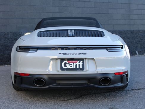 Certified 2022 Porsche 911 Carrera GTS image 11