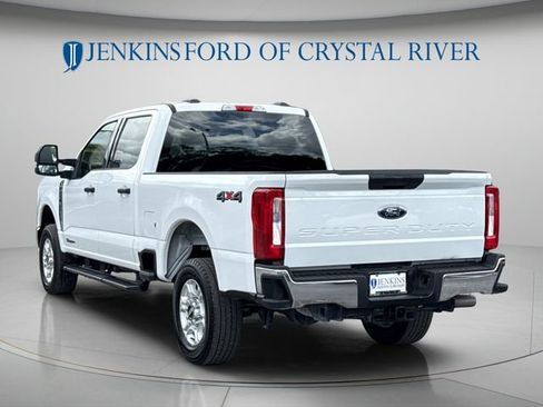 Certified 2025 Ford F250 XLT AWD/4WD image 9