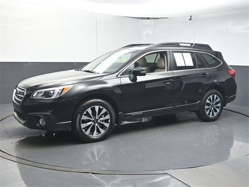 Used 2016 Subaru Outback 3.6R Limited image 4
