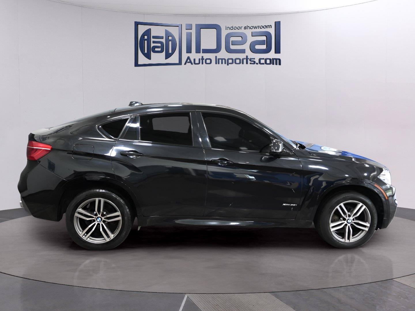 Used 2019 BMW X6 xDrive35i w/ M Sport Package AWD/4WD image 6