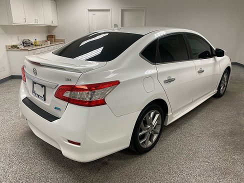 Used 2013 Nissan Sentra SR w/ Premium Pkg image 5