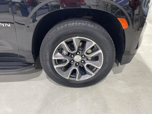 Used 2023 Chevrolet Suburban LS AWD/4WD image 10