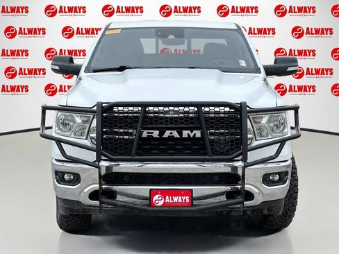 Used 2022 RAM 1500 Big Horn AWD/4WD image 2