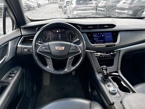Used 2023 Cadillac XT5 Premium Luxury image 24