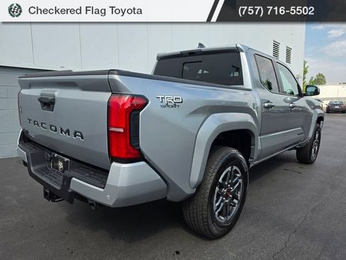 Used 2024 Toyota Tacoma TRD Sport w/ TRD Sport Upgrade Package AWD/4WD image 7