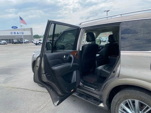 Used 2019 INFINITI QX80 Luxe AWD/4WD image 26